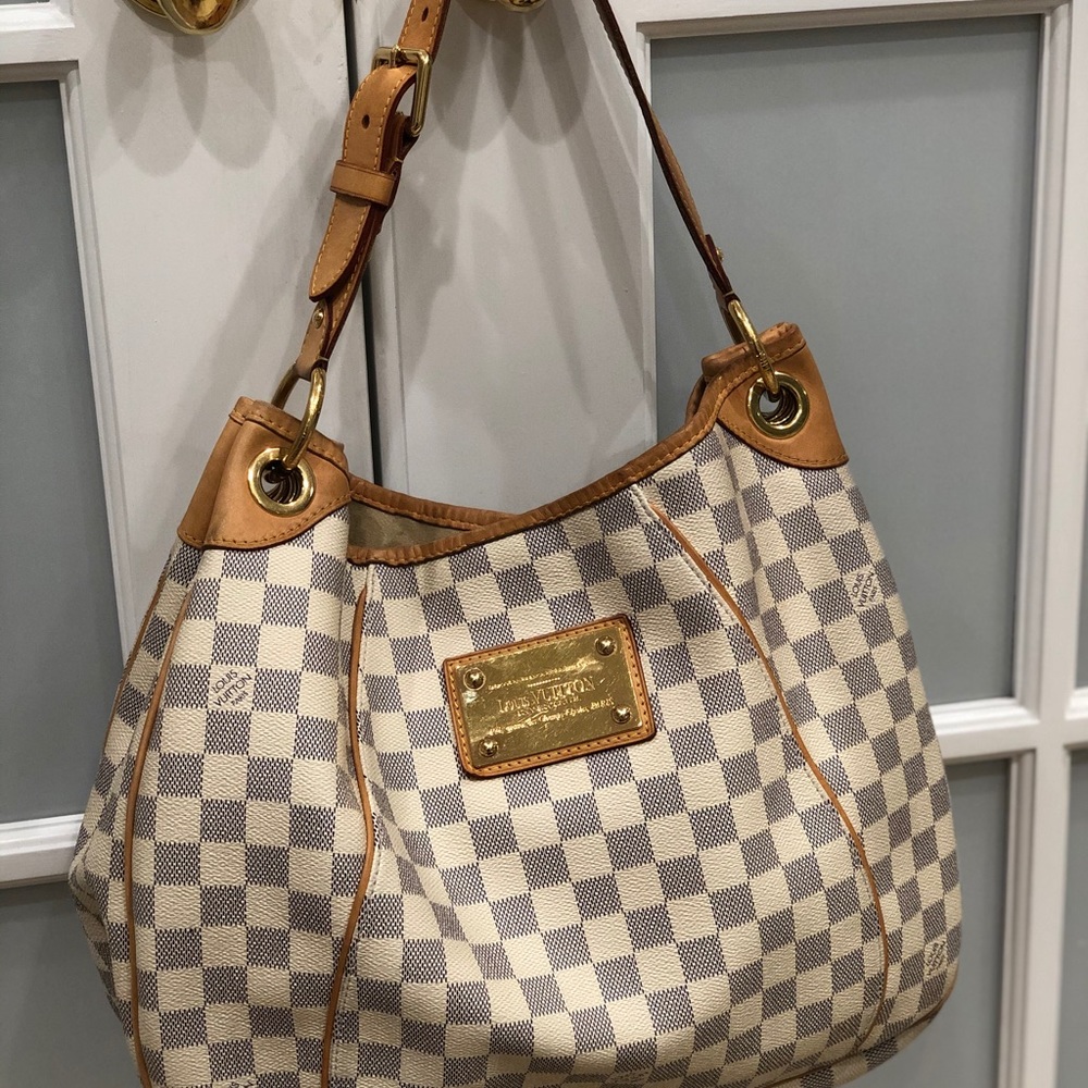 Louis Vuitton. 100% Auth Galleria GM Damier. Azuc